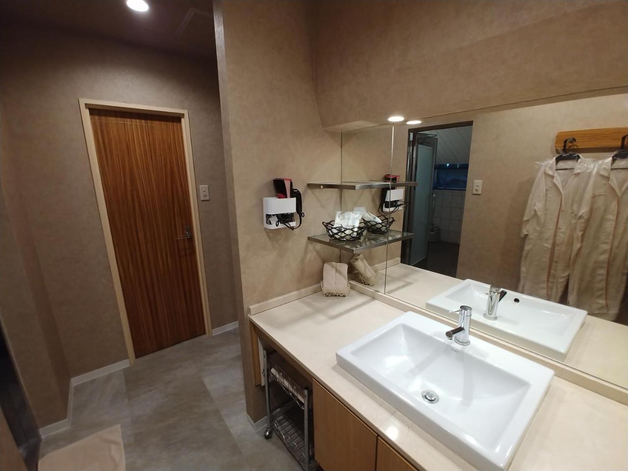 Hotel Allure (Adults Only) Nagoya Buitenkant foto