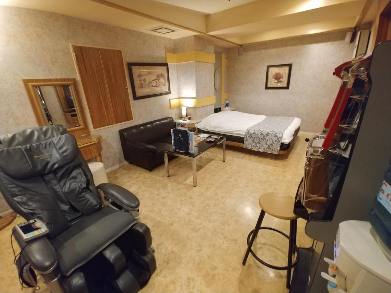 Hotel Allure (Adults Only) Nagoya Buitenkant foto