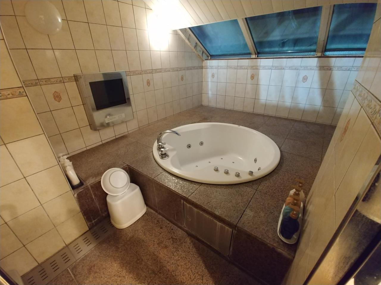 Hotel Allure (Adults Only) Nagoya Buitenkant foto