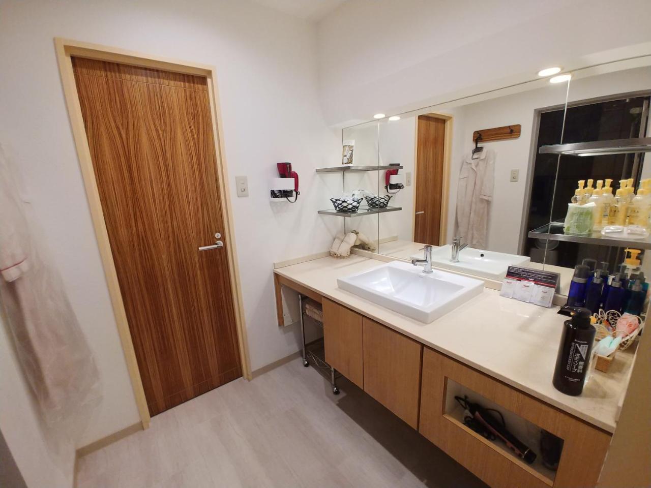 Hotel Allure (Adults Only) Nagoya Buitenkant foto
