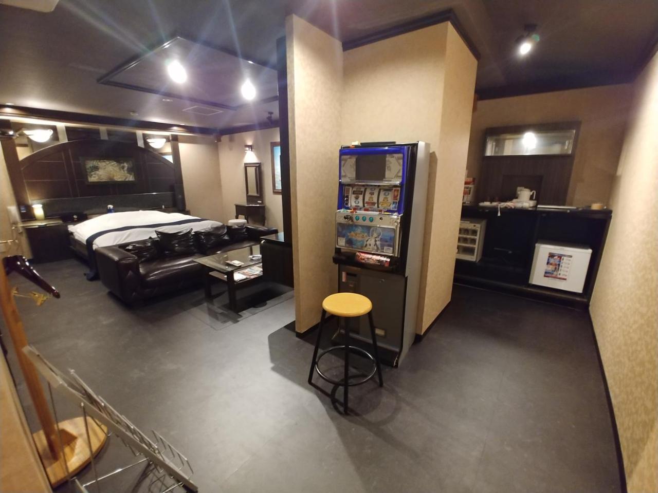 Hotel Allure (Adults Only) Nagoya Buitenkant foto