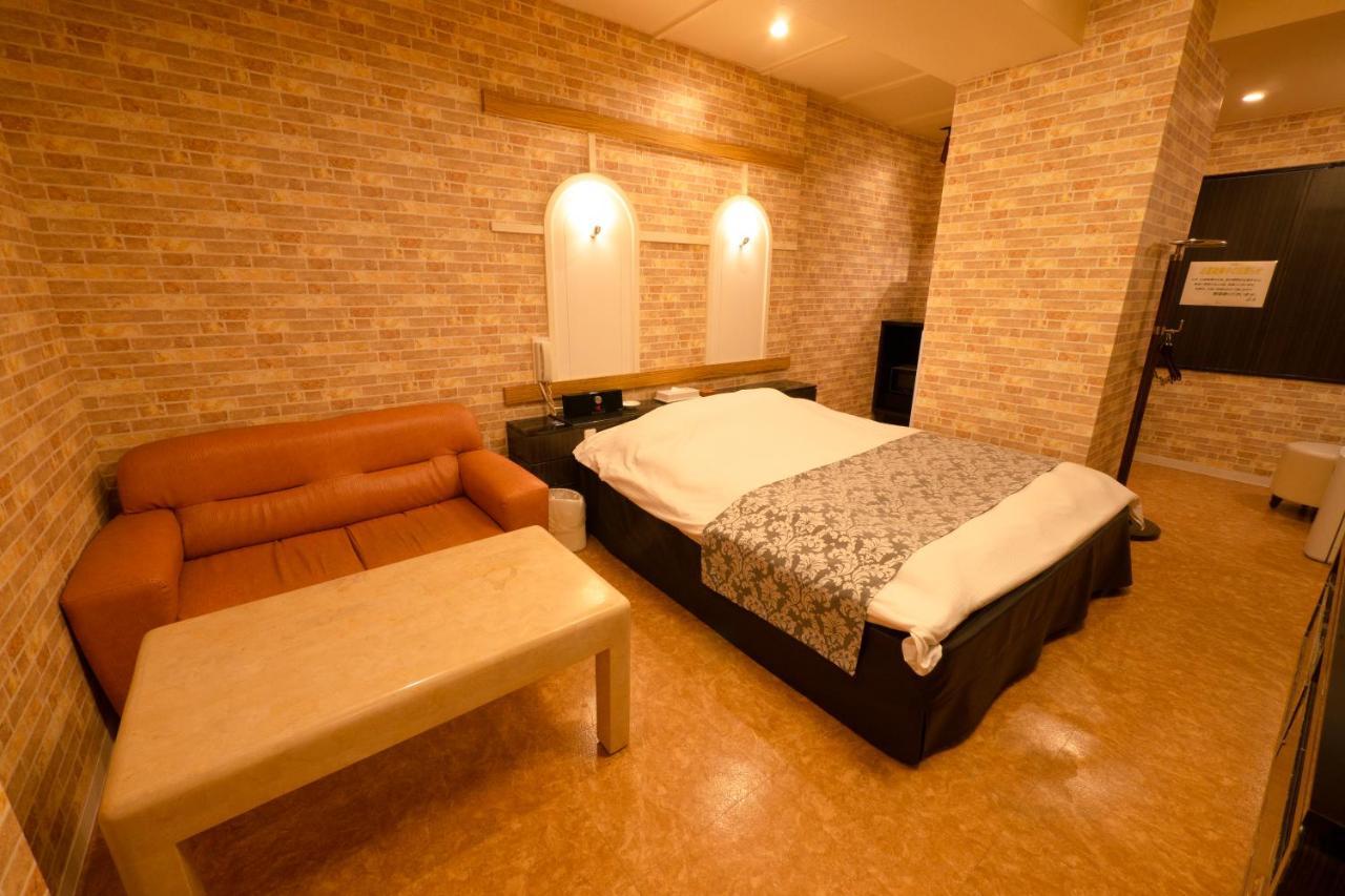 Hotel Allure (Adults Only) Nagoya Buitenkant foto